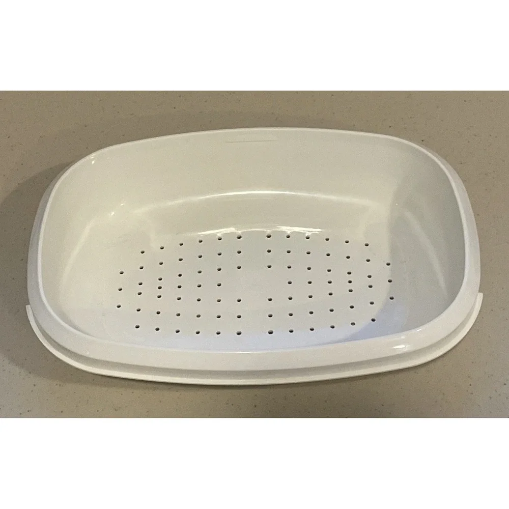 Tupperware this vintage